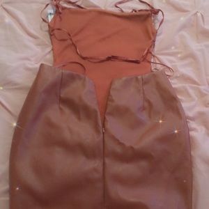 Fitted dress perfect for Birthday or night out. Bought from Too Cute Boutique.